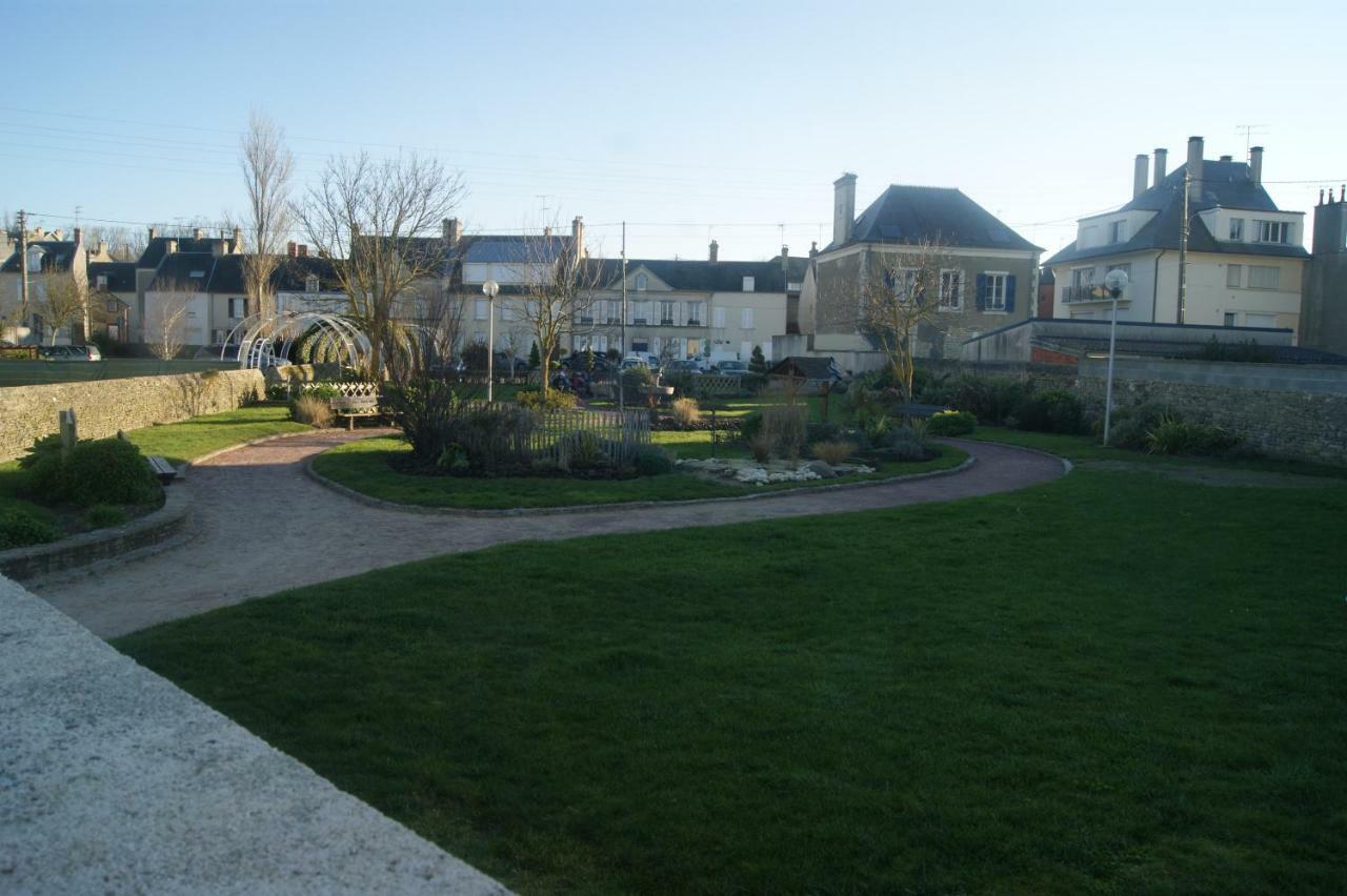 Villa Centre Ville A 100M De La Plage, Pour 20 Personnes Grandcamp-Maisy Exterior photo